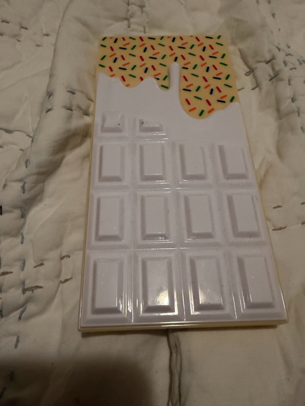 Revolution Eyeshadow Palette - White with Yellow Sprinkle Accent
